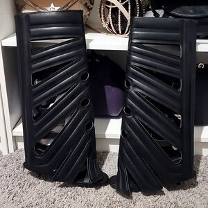 Azalea wang leaf shoes sz 11